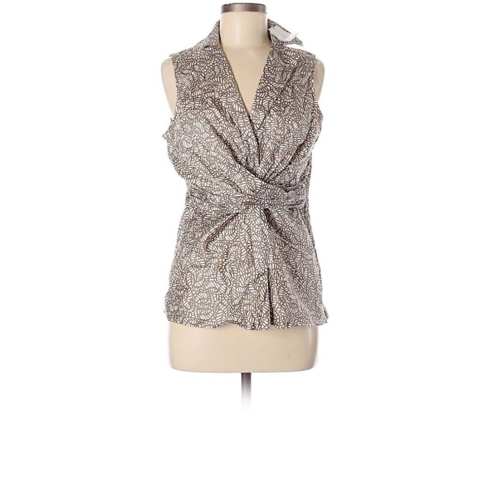 * NWT New York & Company Ruched  Sleeveless Blouse Top Size M